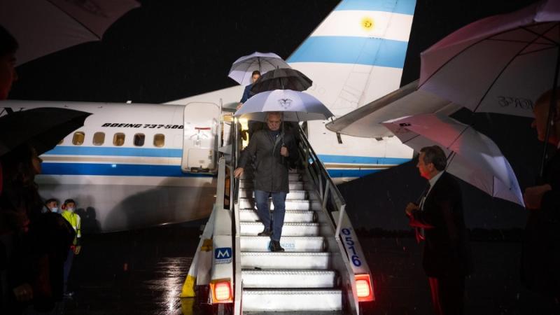 Alberto Fernández llegó a Colombia para asistir a la asunción de Gustavo Petro